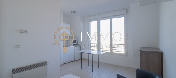 Estudio en Bourg-la-Reine, France No. 163639 2