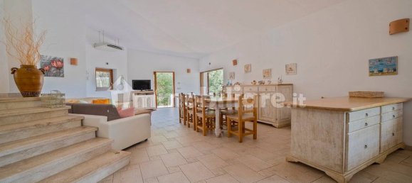 3 bedrooms Villa in Aglientu, Italy No. 123973 5