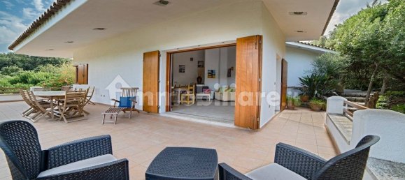 3 bedrooms Villa in Aglientu, Italy No. 123973 3