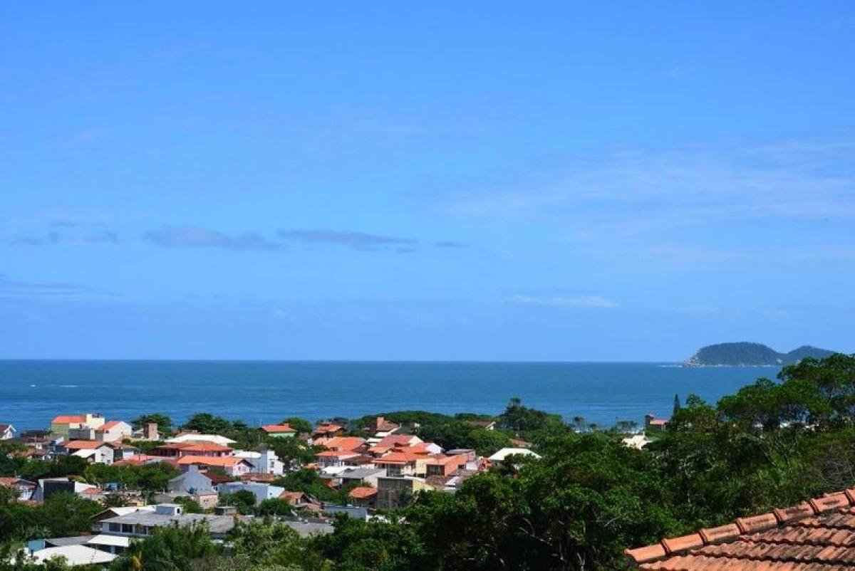 Дом с 5 спальнями в Флорианополис, Бразилия № 493082