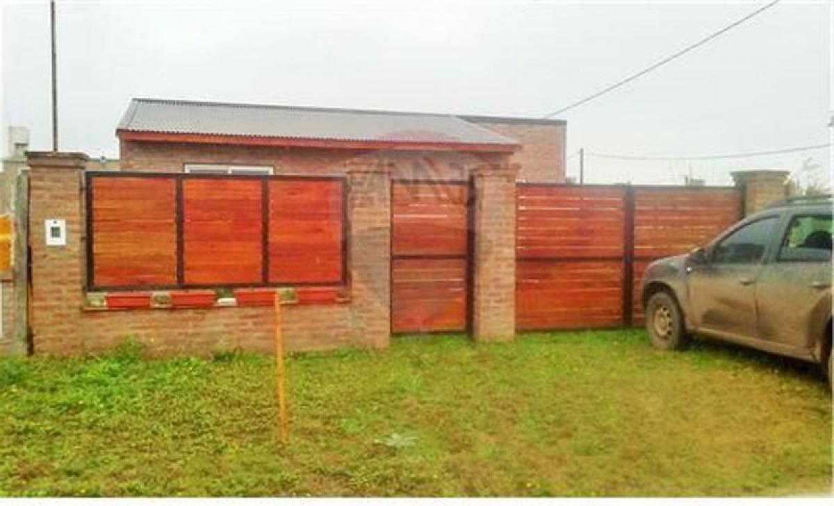 3 bedrooms House in Santa Fe, Argentina No. 19215