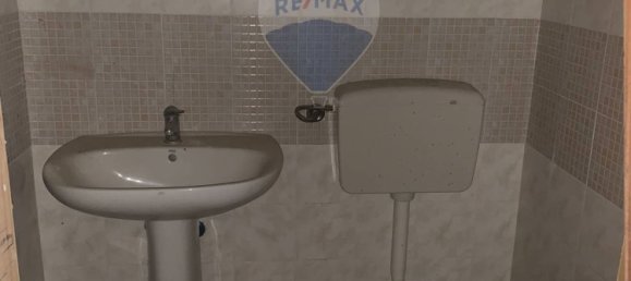 Propriété commerciale à Caltanissetta, Italy 556m² No. 51686 14