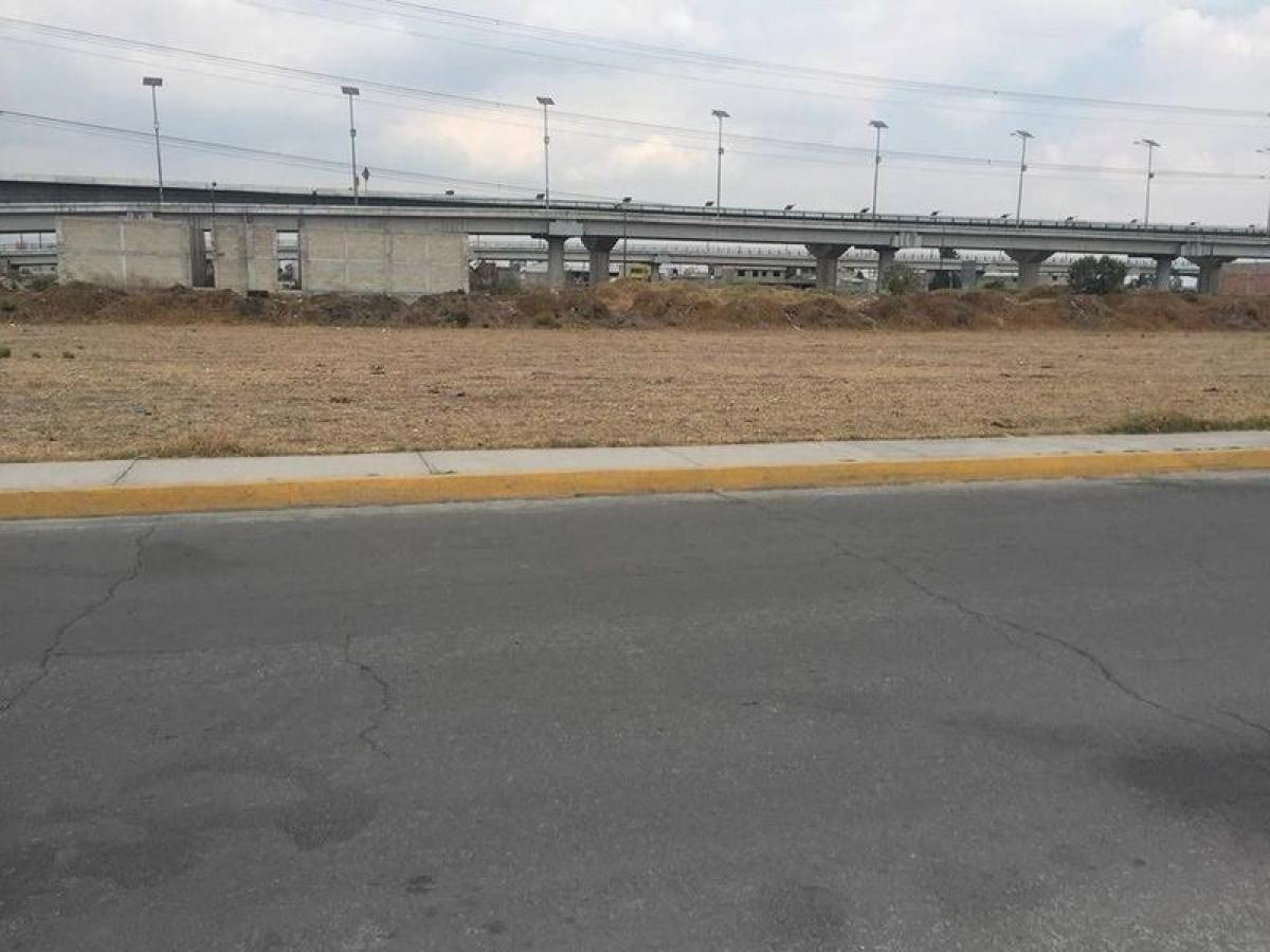  Land in San Mateo Atenco, Mexico No. 204770