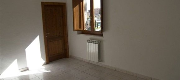 3 rooms House in Sinalunga, Italy No. 59277 4