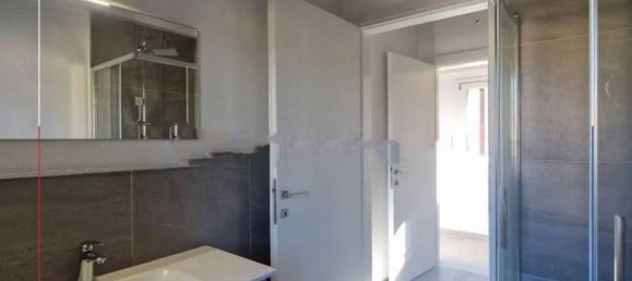 Квартира с 4 комнатами в Бастия Умбра, Италия № 228793 8