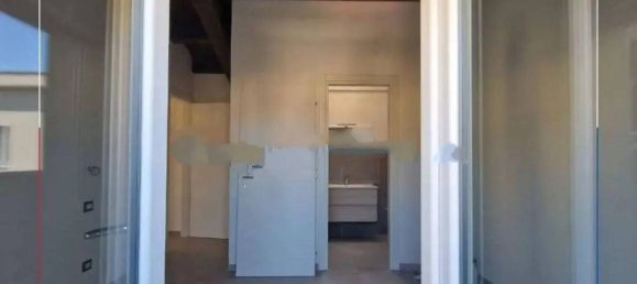 Квартира с 4 комнатами в Бастия Умбра, Италия № 228793 5