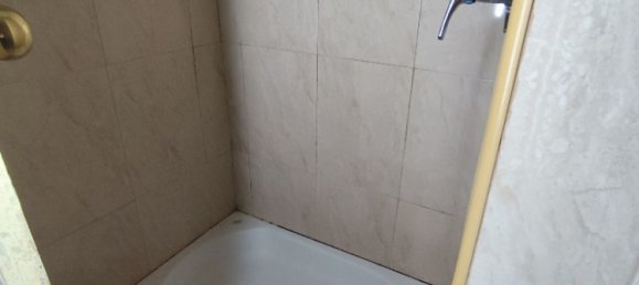 3 Schlafzimmer Wohnung in Lleida, Spain, Nr. 138848 4