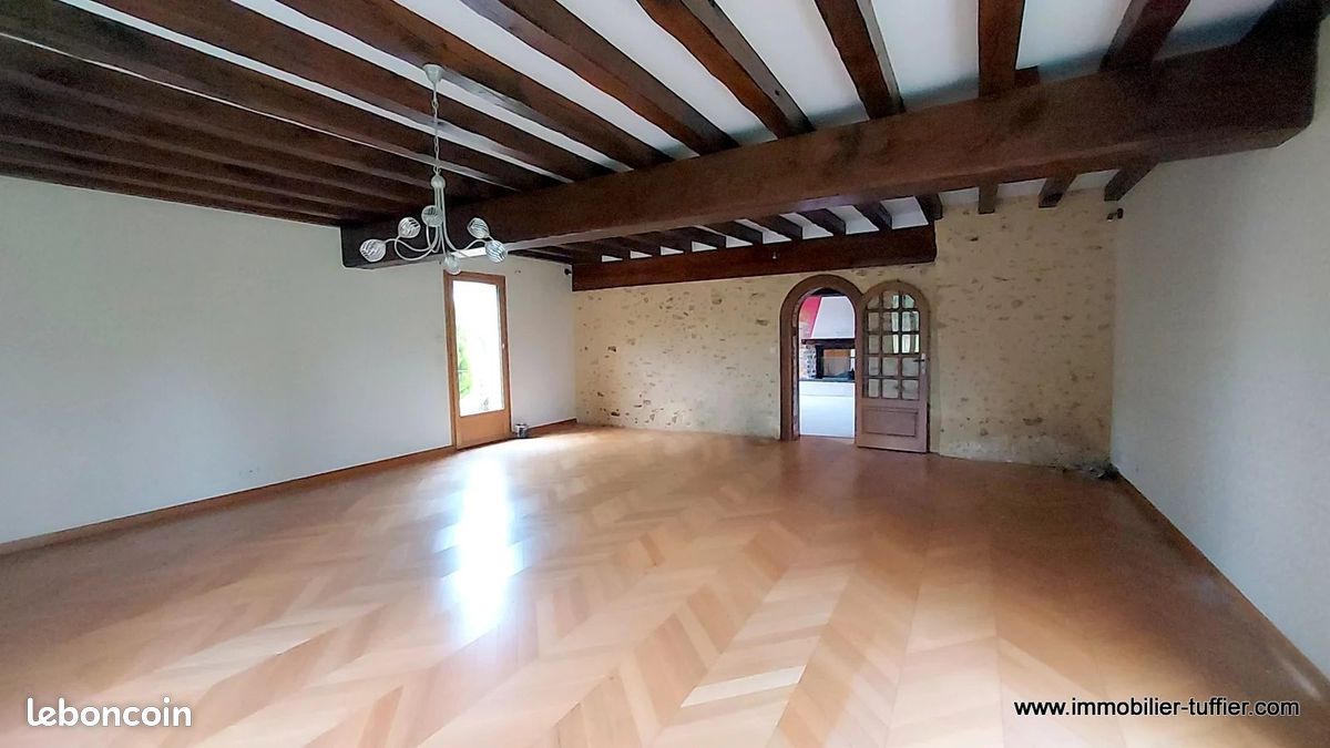 4 bedrooms House in Beaufay, France No. 289192