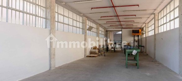 2 rooms Warehouse in Turin, Italy No. 298064 10