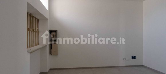 2 rooms Warehouse in Turin, Italy No. 298064 19
