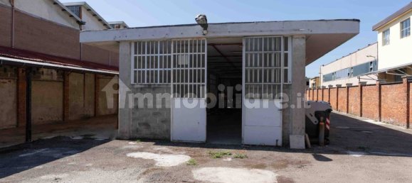 2 rooms Warehouse in Turin, Italy No. 298064 8