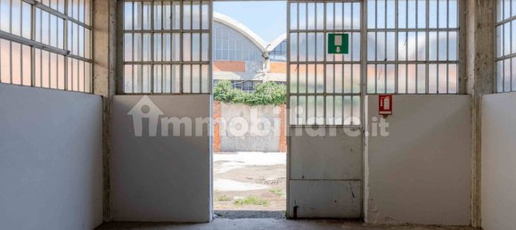 2 rooms Warehouse in Turin, Italy No. 298064 7