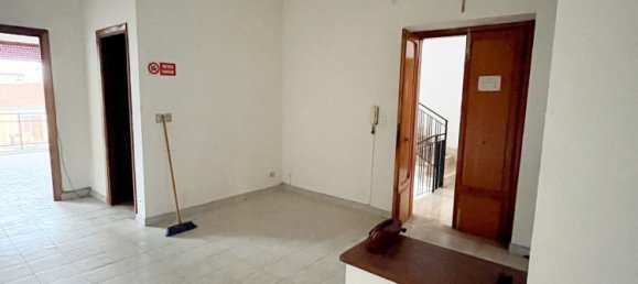 7 غرف نوم شقة في Castro dei Volsci, Italy رقم 87070 3