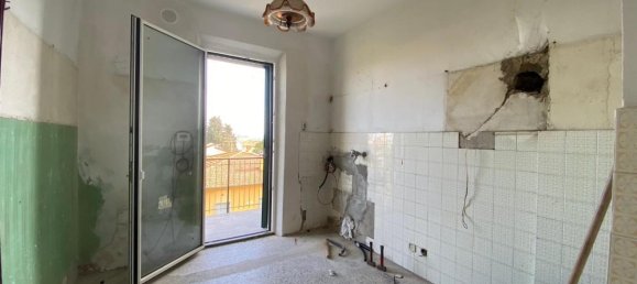 5 rooms Apartment in Castelfiorentino, Italy No. 23643 4