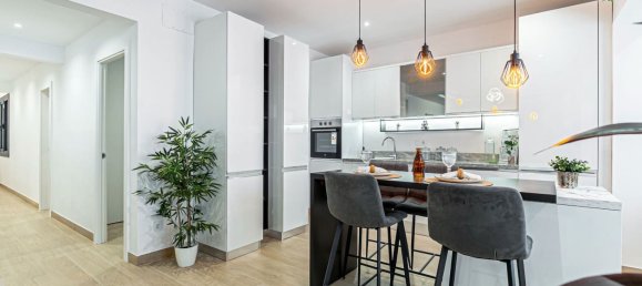 3 Schlafzimmer Wohnung in Eixample, Spain, Nr. 134025 6