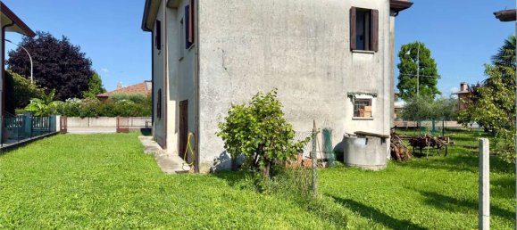 8 rooms House in Mareno di Piave, Italy No. 279603 3