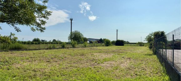 8 rooms House in Mareno di Piave, Italy No. 279603 6