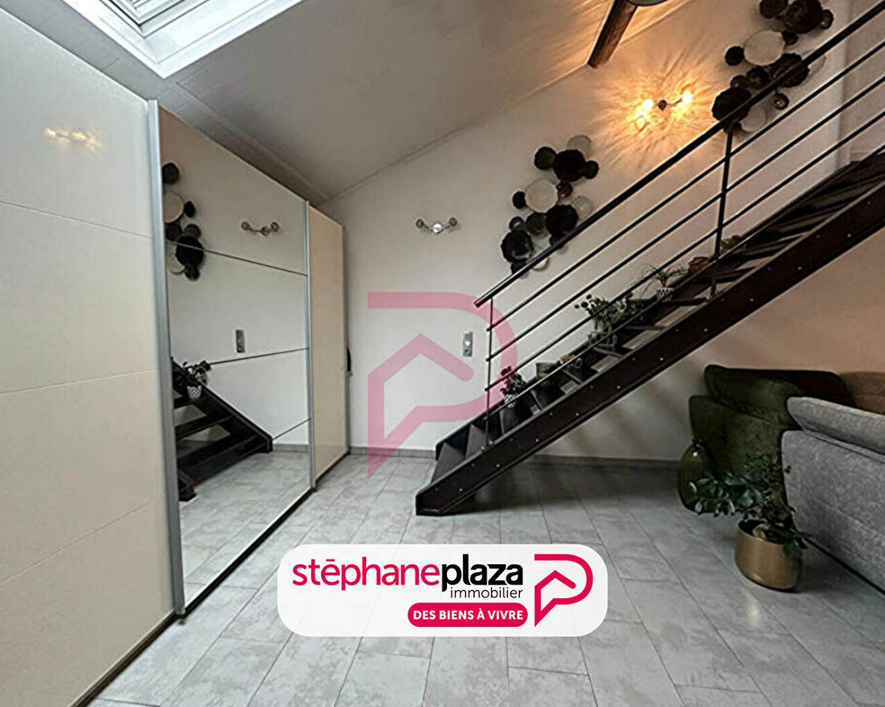 6 غرف نوم بناية في Longeville-les-Saint-Avold, France رقم 58726