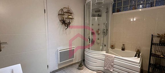 6 غرف نوم بناية في Longeville-les-Saint-Avold, France رقم 58726 12