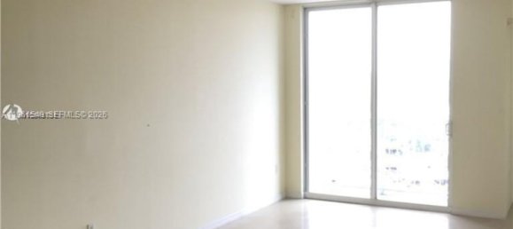 2 Schlafzimmer Gewerbliche Immobilien in Miami, USA, Nr. 615684 3