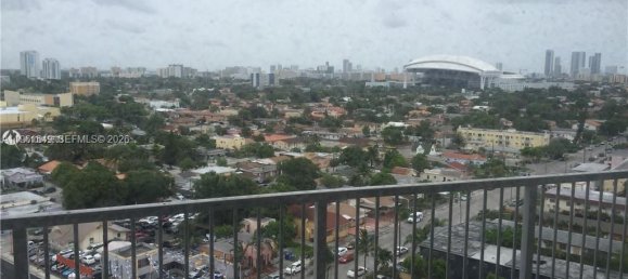 2 Schlafzimmer Gewerbliche Immobilien in Miami, USA, Nr. 615684 2
