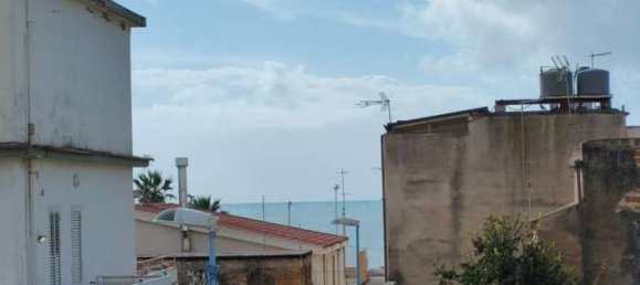 3-salle Appartement à Agrigento, Italy No. 42590 8