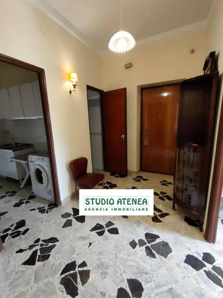 3-salle Appartement à Agrigento, Italy No. 42590