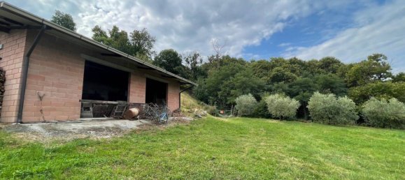 قطعة أرض في Iseo, Italy 33000متر مربع رقم 172177 12