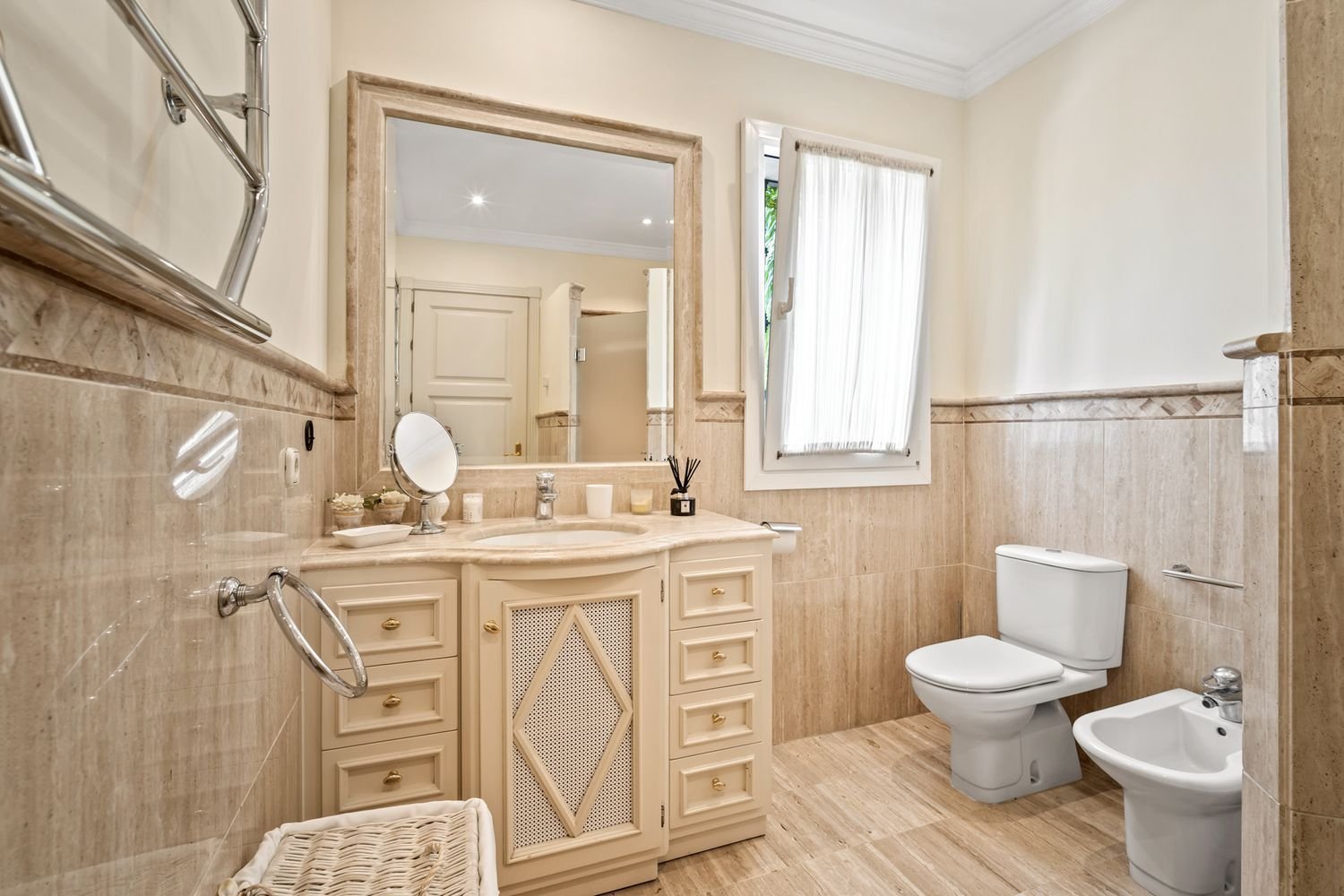 6 chambres Villa à Marbella, Spain No. 71843