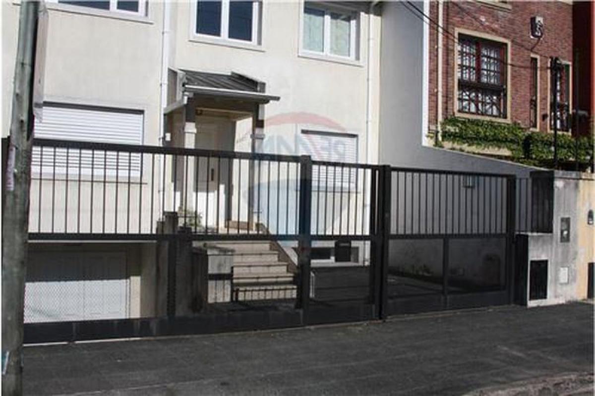 4 Schlafzimmer Haus in Vicente Lopez, Argentina, Nr. 17098