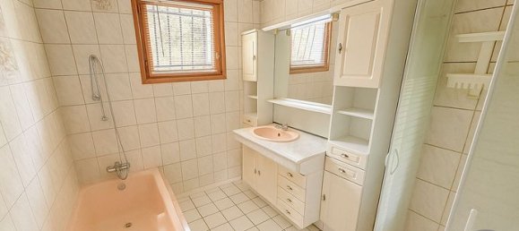 3 bedrooms House in Maine-et-Loire, France No. 291445 5