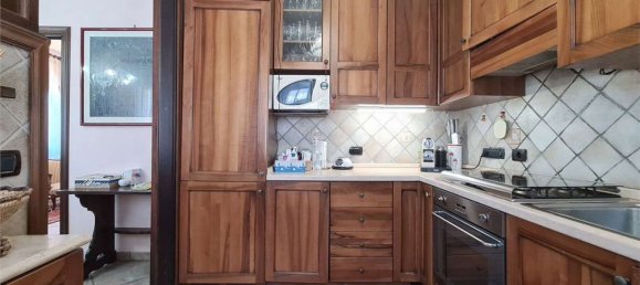 5 rooms Apartment in Modena, Italy No. 213432 13