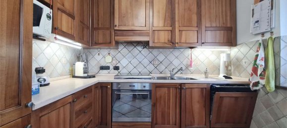 5 rooms Apartment in Modena, Italy No. 213432 14