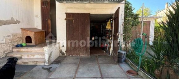 2 bedrooms Villa in Pisa, Italy No. 64131 11