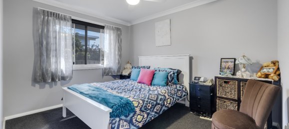 4 bedrooms House in Wauchope, Australia No. 450 11