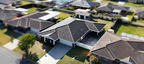 4 bedrooms House in Wauchope, Australia No. 450 20