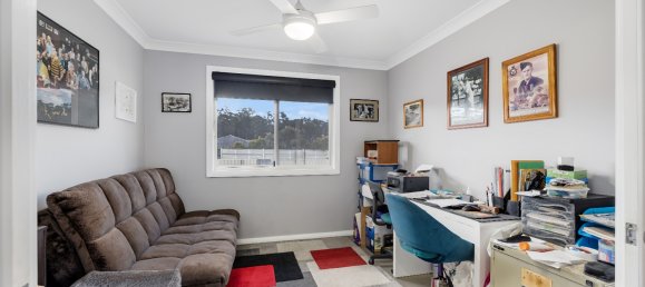 4 bedrooms House in Wauchope, Australia No. 450 12