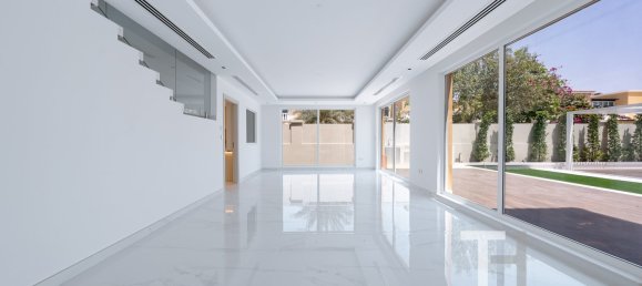 Villa T5 em Jumeirah Park, UAE N.º 94287 6