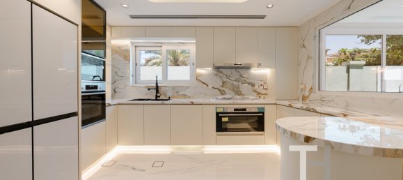 Villa T5 em Jumeirah Park, UAE N.º 94287 8