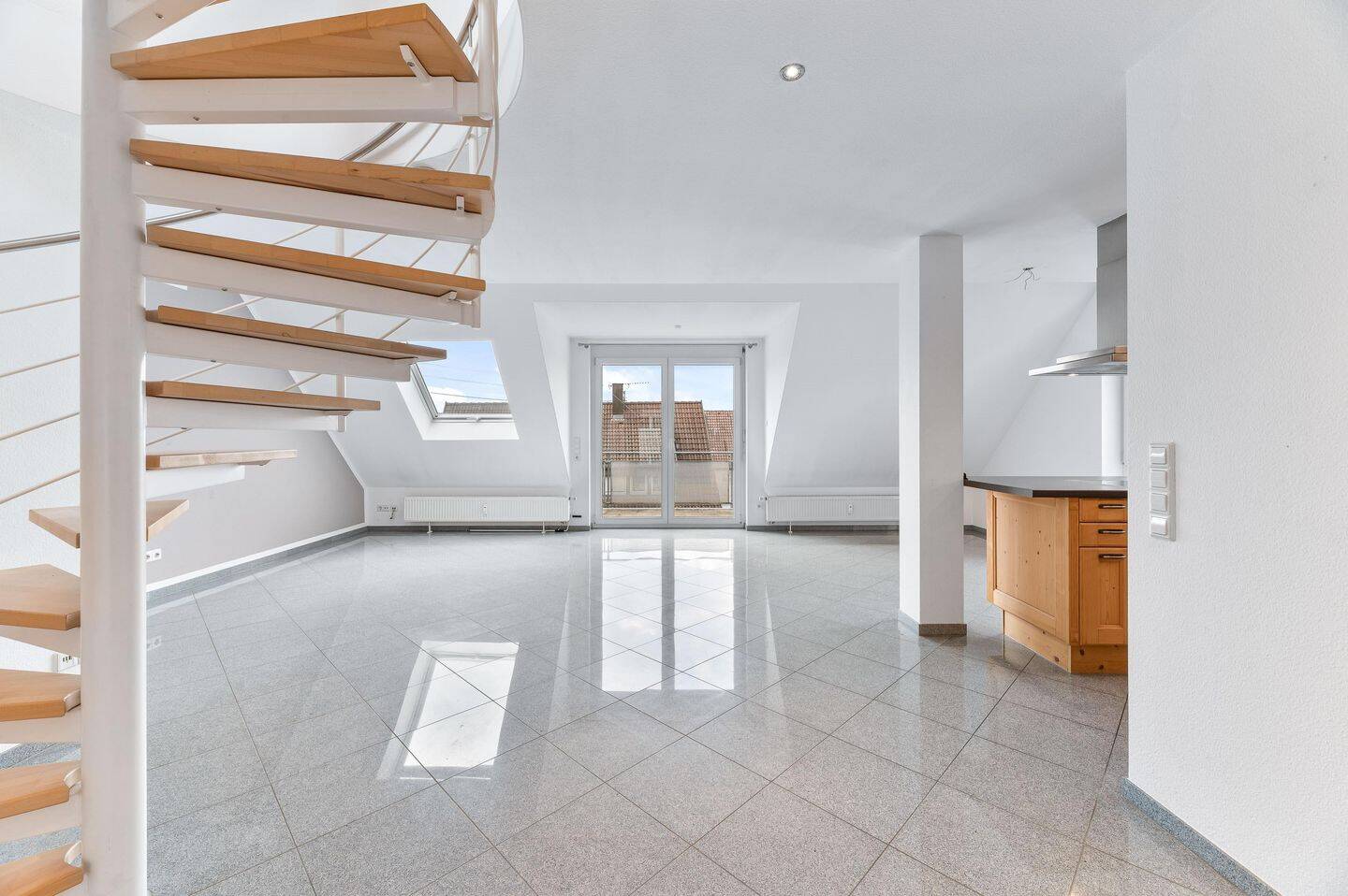 Duplex T3 em Esslingen, Germany N.º 290133