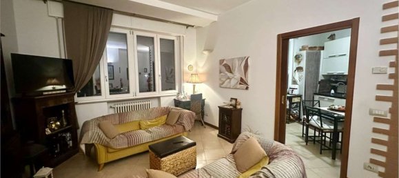 4-Zimmer Wohnung in Piacenza, Italy, Nr. 202696 2