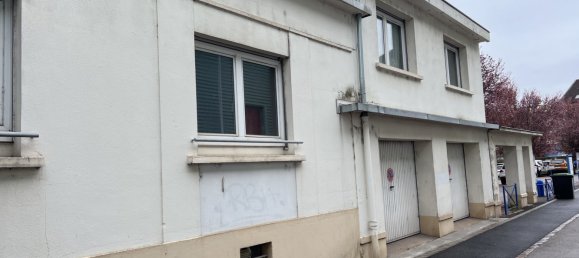 Büro in Saint-Die-des-Vosges, France 837m², Nr. 42267 3