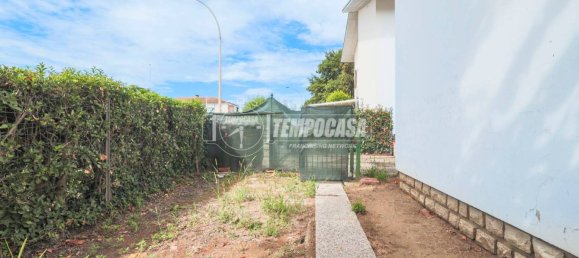 3 bedrooms House in Ravenna, Italy No. 299116 32