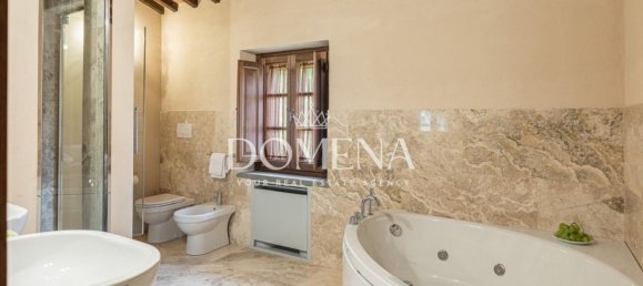 Villa de 18 habitaciónes en Tuoro sul Trasimeno, Italy No. 54202 12