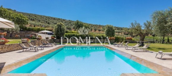 Villa de 18 habitaciónes en Tuoro sul Trasimeno, Italy No. 54202 31