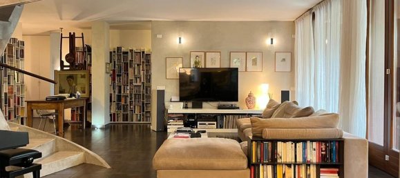 5 rooms Apartment in Monza, Italy No. 34151 10