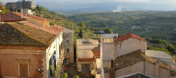 500m² Building in Torino di Sangro, Italy No. 163904 2