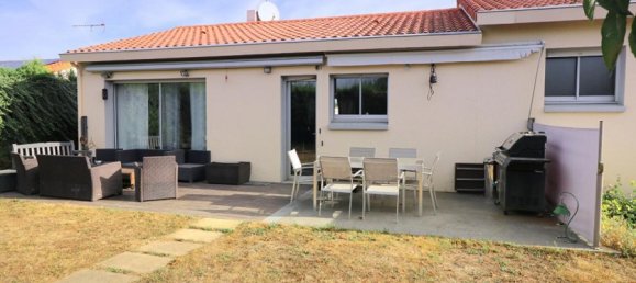 3 bedrooms House in Maine-et-Loire, France No. 337650 9