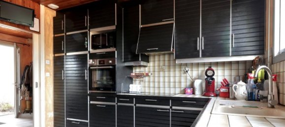 3 bedrooms House in Maine-et-Loire, France No. 337650 5