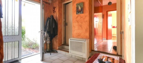 3 bedrooms House in Maine-et-Loire, France No. 337650 4